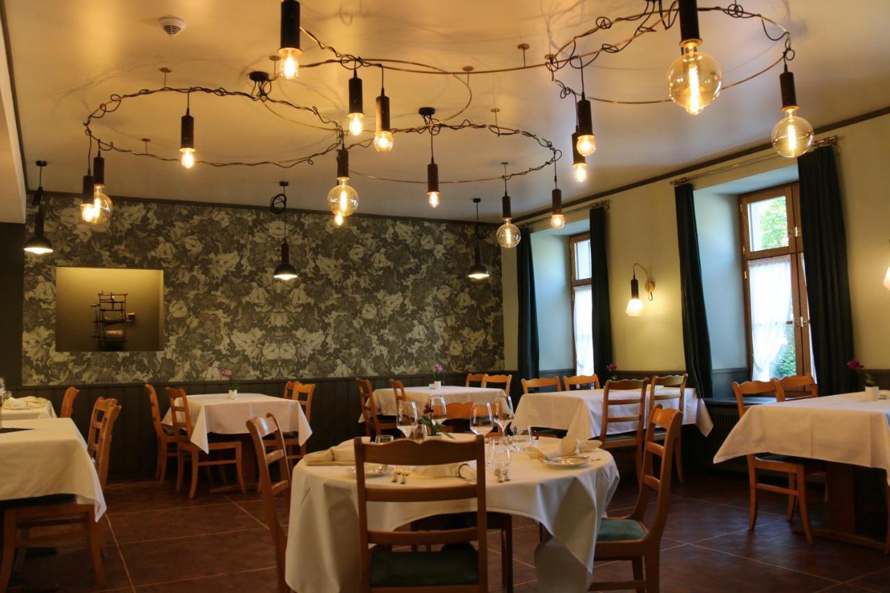 Hotel Sonne Сисак Екстериор снимка